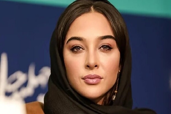 آناهیتا در گاهی