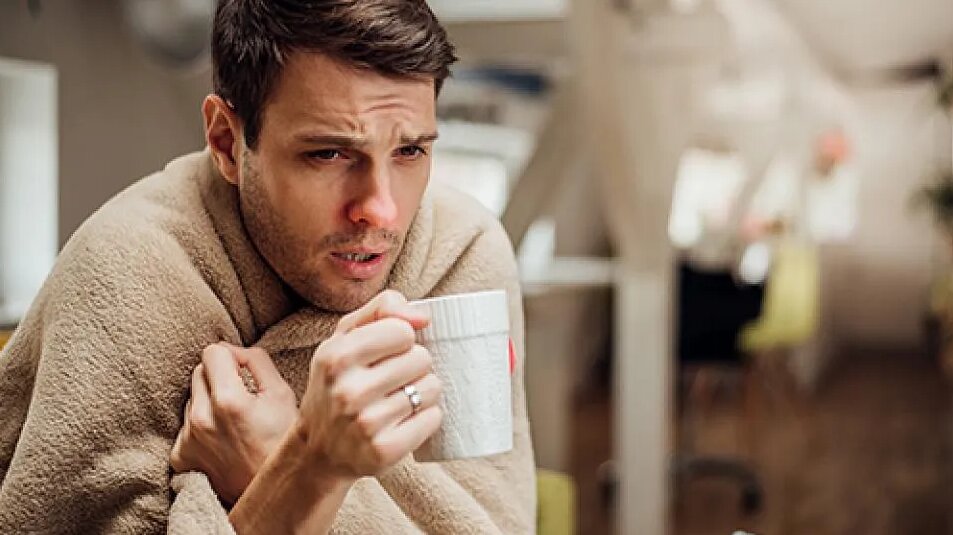 چرا در هوای سرد میلرزیم؟