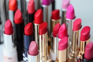 عارضه های خطرناک استفاده مداوم از رژلب