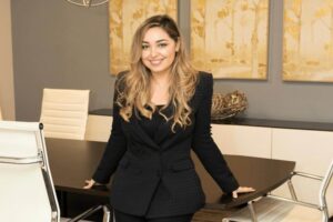 انتصاب یک ایرانی-آمریکایی به‌عنوان دستیار وزیر خارجه ایالات متحده