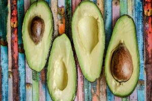 چند خوردنی مفید برای سلامت پوست