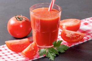 آبمیوه گوجه‌فرنگی و سویا؛ یک نوشیدنی ساده برای کاهش التهاب بدن