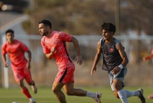 تصمیم آخر پرسپولیس در مورد اورونوف